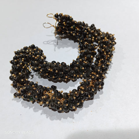 Black Loreal Hanging Beads 700 Beads