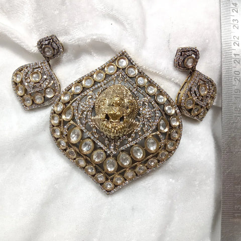 High quality victorian laxmi jewellery pendant set with earings