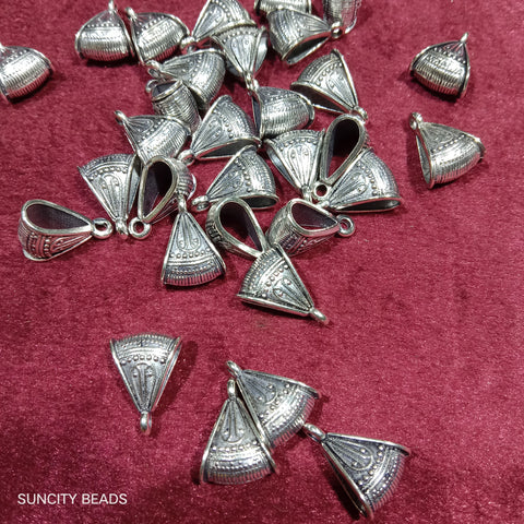 Triangle Silver Metal Oxidized Charms 100g
