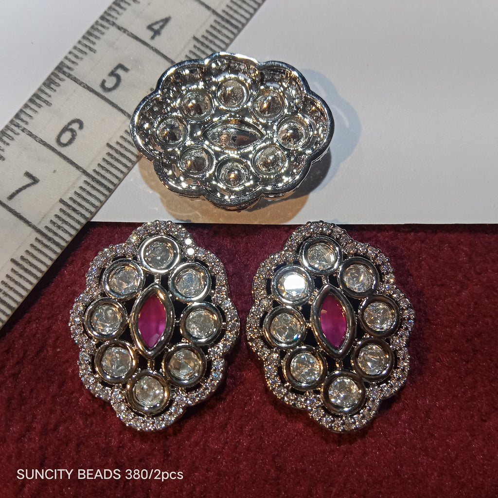 Kundan brooch clearance