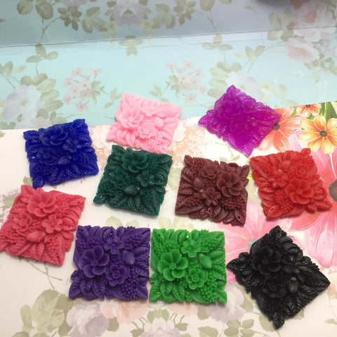 Square Flower Carving Brooch 60pcs
